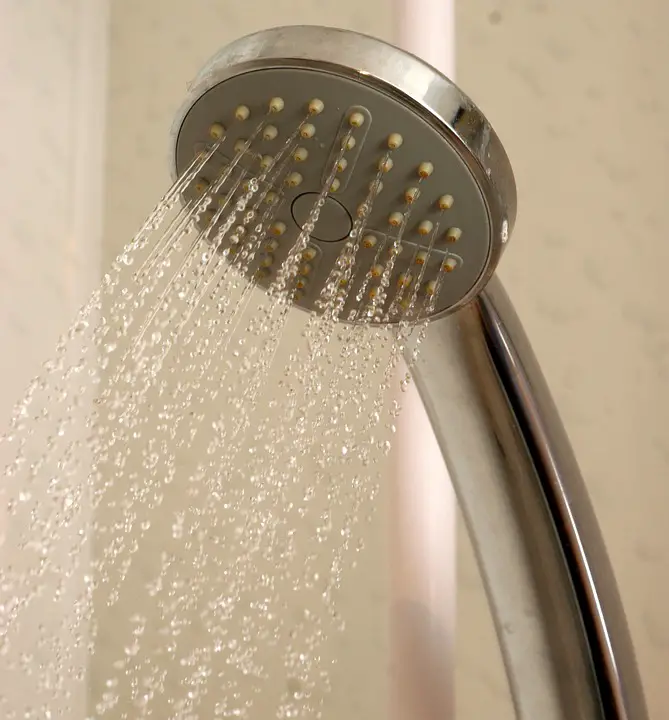 single spray shower head