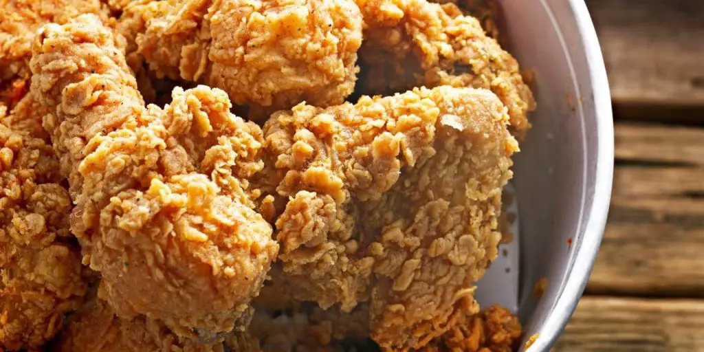 Fried chicken in a bowl. 